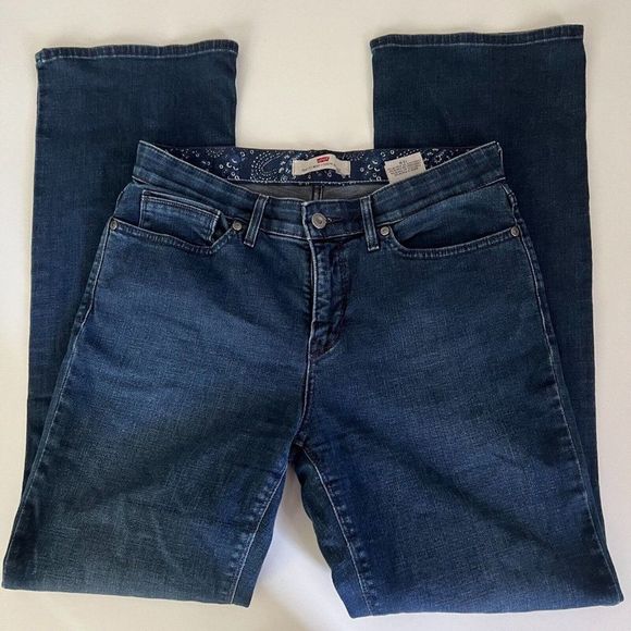 Levi's Jeans Women Size 10M Perfect Waist Bootcut Blue Denim Dark Wash - Picture 2 of 6